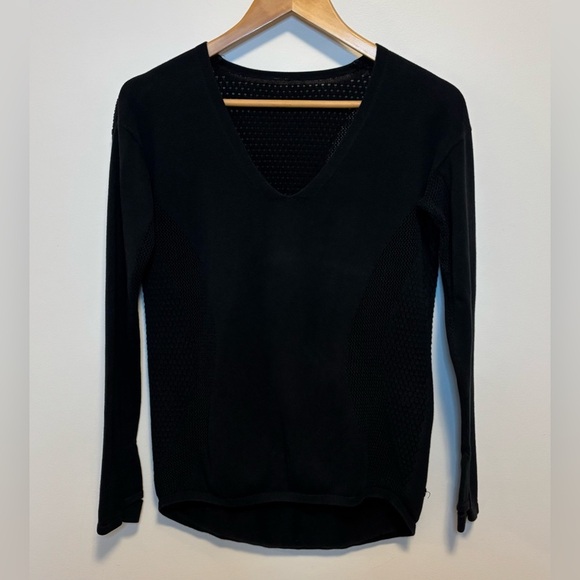 Lululemon Still Movement Sweater | Black | Size 8 - Picture 5 of 9